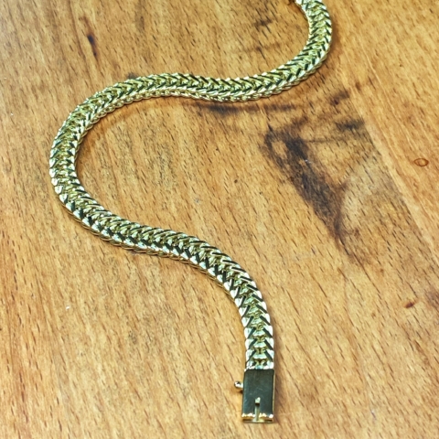 Vintage-Armband im Fischgrätmuster in 750er Gelbgold 6,8mm breit