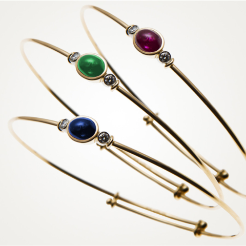 Armreifen mit Brillanten und Rubin Safir Smaragd Cabochons