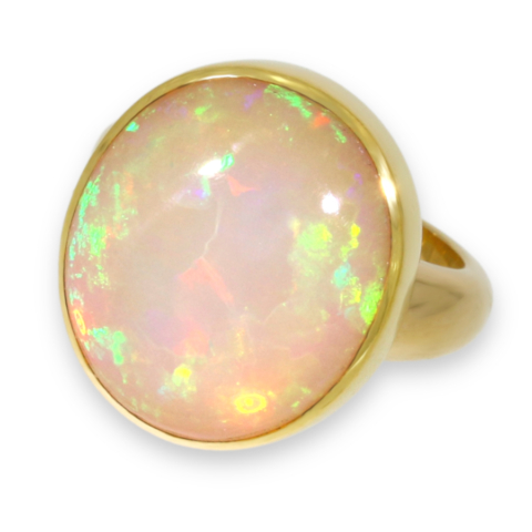Ring in Gelbgold mit äthiopischem Opal