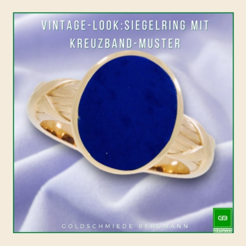 Siegelring im Vintage-Empire-Style mit Kreuzbandmuster und Lapis-Lazuli in Gelbgold